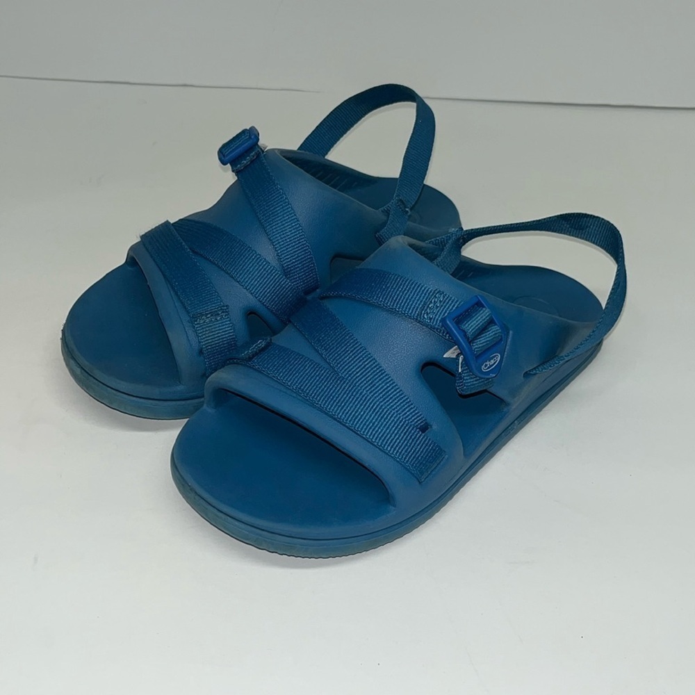 Chaco Chillos Sport Sandals kids junior size US 4 blue